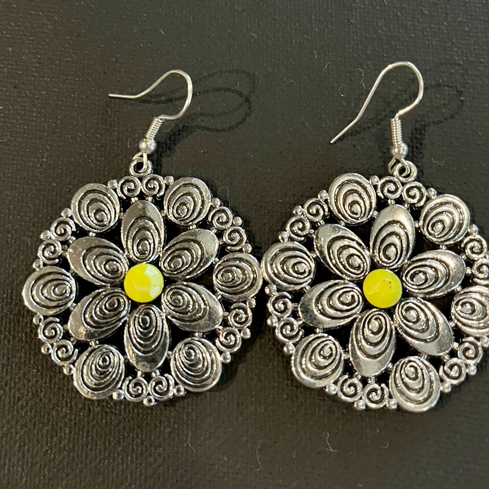 Beautiful Quality and Nickel Free Silver Scrolled earrings w Yellow Center Bead